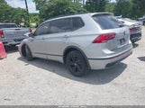 Volkswagen Tiguan 2.0T Se R-Line Black 3VVCB7AX2PM109516 photo