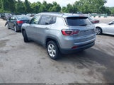 Jeep Compass Latitude 4X4 3C4NJDBB9JT107884 снимка