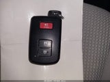 TOYOTA RAV4 XLE JTMRFREV1JD254762 снимка