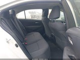 Toyota Corolla Le JTDEPRAE5LJ072861 снимка
