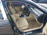 HONDA ACCORD 2.4 LX-P 1HGCP2F45BA035257 снимка