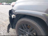 Toyota 4Runner Limited Nightshade JTEZU5JR8K5198012 снимка