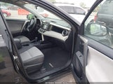 TOYOTA RAV4 LE 2T3BFREV5FW231187 снимка