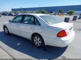 TOYOTA AVALON XL 4T1BF28B32U242538 fotografie