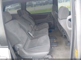 TOYOTA SIENNA LE 5TDZA23C95S279121 снимка