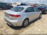 Toyota Corolla Le JTDEPMAE7N3012204 снимка