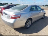 TOYOTA CAMRY XLE V6 4T1BK3EK7BU126734 photo