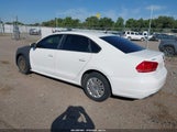 VOLKSWAGEN PASSAT 1.8T S 1VWAS7A3XEC037897 снимка