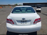 TOYOTA CAMRY LE 4T1BF3EK2AU563057 снимка