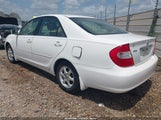 TOYOTA CAMRY LE 4T1BE32K72U078485 снимка