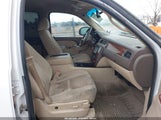 Chevrolet Suburban  Ls 1GNSCHE05DR163615 fotografie