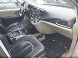 Chrysler Pacifica Touring-L 2C4RC1BG0HR593939 снимка
