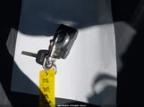GMC YUKON SLE 1GKS2AKC3HR168940 снимка