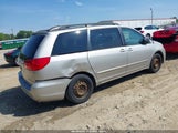 Toyota Sienna Le 5TDZK23C17S047936 снимка