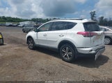 Toyota Rav4 Xle JTMRFREV8JD238459 снимка
