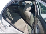 Toyota Corolla Le 5YFBU4EE9DP198078 снимка