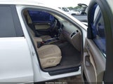 Audi Q5 2.0T Premium WA1C2AFP7GA063905 снимка