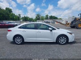 TOYOTA COROLLA LE 5YFB4MDE4RP151145 снимка