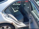 TOYOTA CAMRY LE 4T1BE46K47U671051 снимка