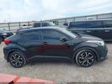 TOYOTA C-HR XLE NMTKHMBX8JR008430 fotografie