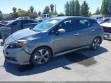 NISSAN LEAF SV 40 KWH 1N4AZ1CP5LC****** снимка