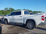 Toyota Tundra Limited 5.7L V8 5TFFW5F16HX222261 снимка