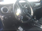 Jeep Wrangler Unlimited Sahara 4X4 1C4HJXEN5JW236641 fotografie