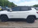 JEEP COMPASS ALTITUDE 4X4 3C4NJDBBXJT304529 снимка
