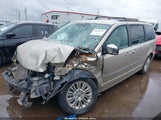 Chrysler Town & Country Touring-L 2C4RC1CG1CR301075 снимка