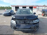 Volkswagen Tiguan 2.0T S 3VV1B7AX0JM034619 fotografie