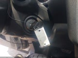 Nissan Rogue S JN8AS58T49W325792 снимка
