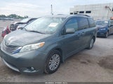 Toyota Sienna Xle V6 5TDYK3DC8BS043830 снимка