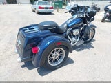 HARLEY-DAVIDSON FLHTCUTG TRI GLIDE ULTRA CLASSIC 1HD1MAM13CB855462 снимка