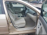 TOYOTA CAMRY LE 4T4BF3EK1AR058617 снимка