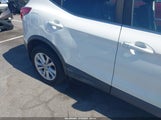 Nissan Rogue Sport Sv JN1BJ1CP7HW009455 photo