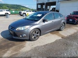 Ford Focus Se 1FAHP3F2XCL127470 photo