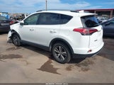 Toyota Rav4 Adventure/Xle JTMWFREV7JJ155352 fotografie
