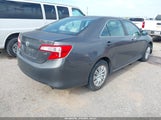 TOYOTA CAMRY LE 4T4BF1FK4DR275568 снимка