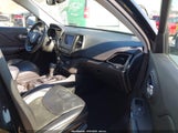 Jeep Cherokee Altitude Fwd 1C4PJLLB5LD629664 fotografie