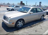 MERCEDES-BENZ E 430 WDBJF70J5YB111968 снимка