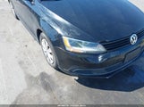 VOLKSWAGEN JETTA 2.0L S 3VW2K7AJ2DM354895 снимка