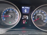 Hyundai Elantra Gt KMHD35LH8GU303551 photo