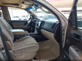 TOYOTA SEQUOIA SR5 5.7L V8 5TDZY64A18S010650 fotografie