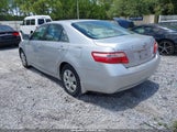 TOYOTA CAMRY LE 4T1BE46K49U343664 снимка