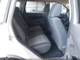 JEEP GRAND CHEROKEE LAREDO 1J8GR48KX8C235932 photo