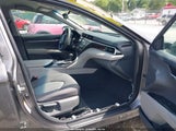 Toyota Camry Le 4T1B11HK2JU040846 photo