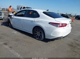 Toyota Camry Hybrid Le 4T1B31HK0JU002493 photo