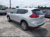 NISSAN ROGUE SV KNMAT2MV2HP502847 снимка