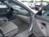 Toyota Camry 4T1BE46K18U748136 снимка