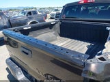 Toyota Tundra Platinum 5.7L V8 5TFAY5F15JX722700 снимка